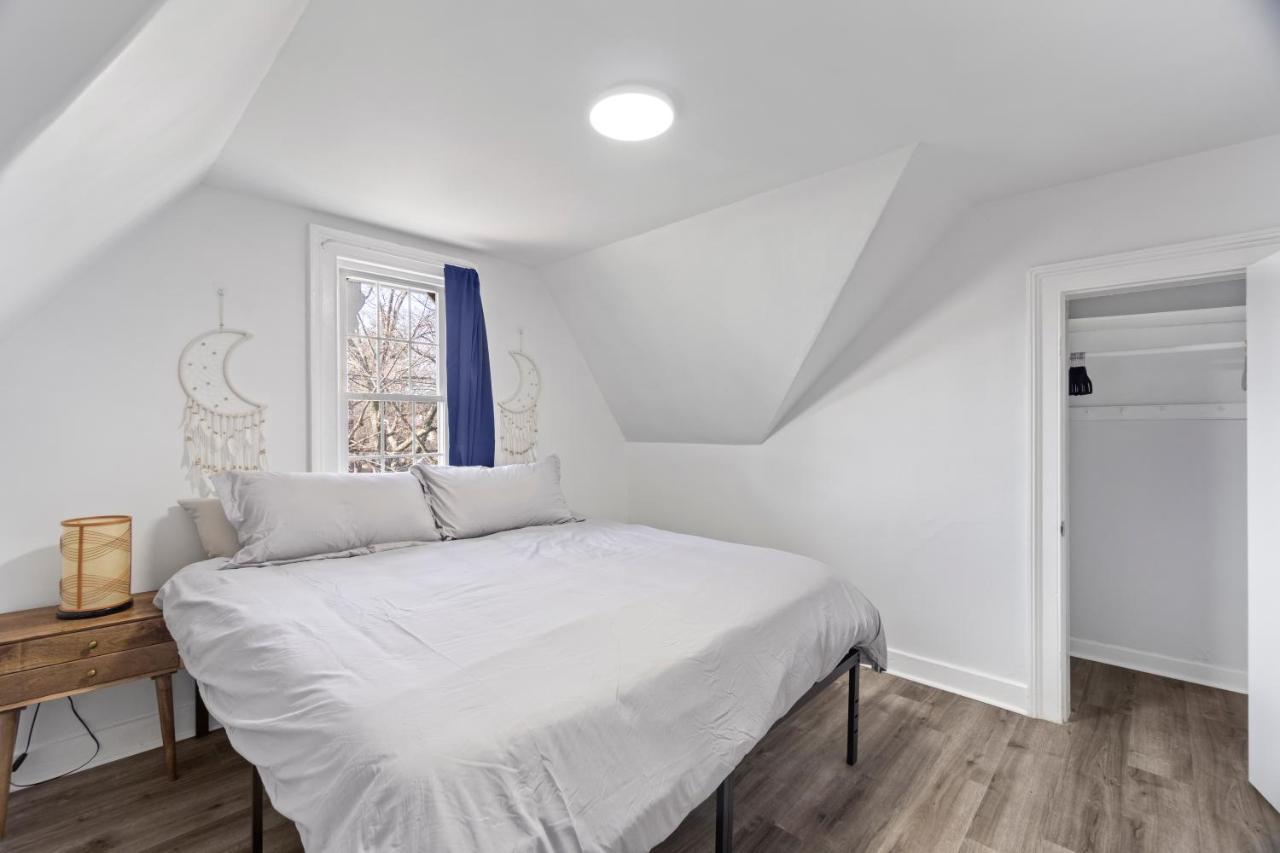 Cozy Gem In The Heart Of East Rock With Free Parking Near Yale And Dt Apartment Ню Хейвън Екстериор снимка